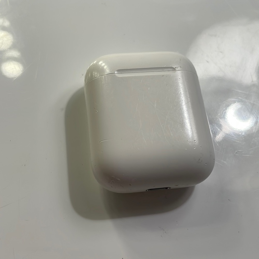 AirPods